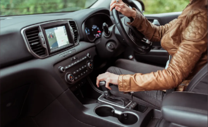 Neden baz lkelerde trafik soldan akar?